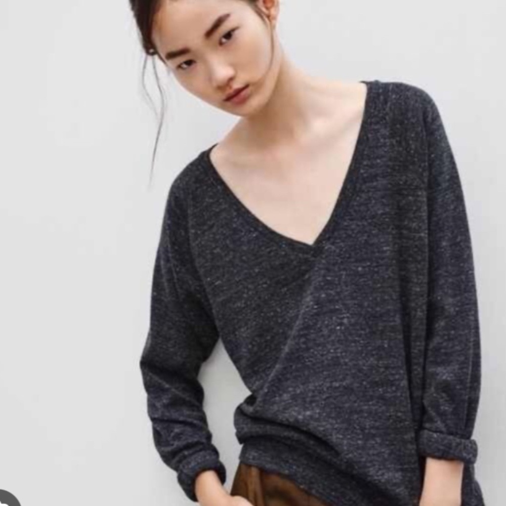 Aritzia TNA Roll Sleeve Sweatshirt